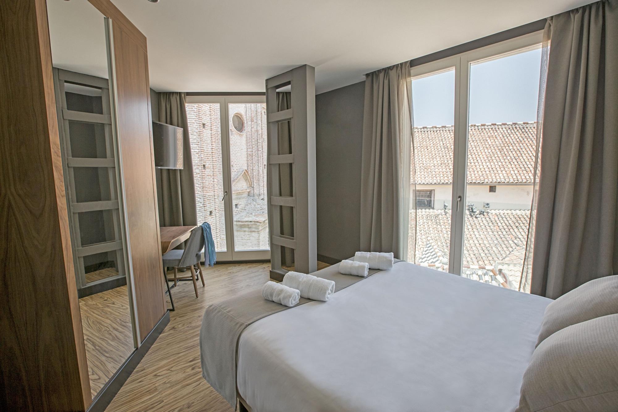 Malaga Premium Hotel Экстерьер фото